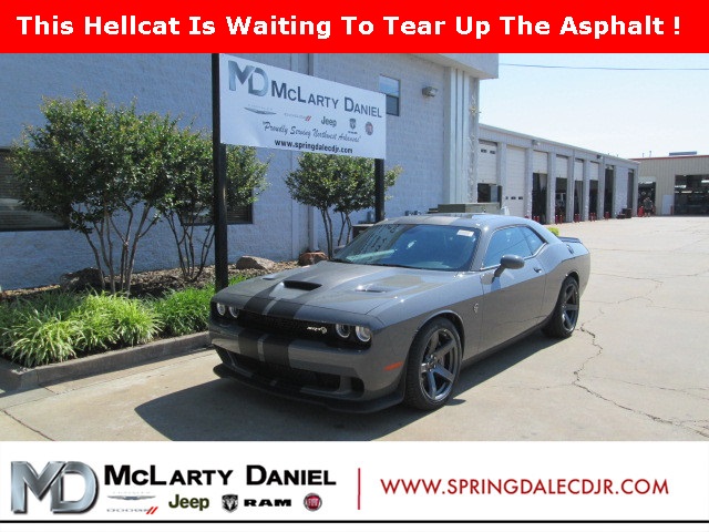 Pre Owned 2018 Dodge Challenger Srt Hellcat With Navigation